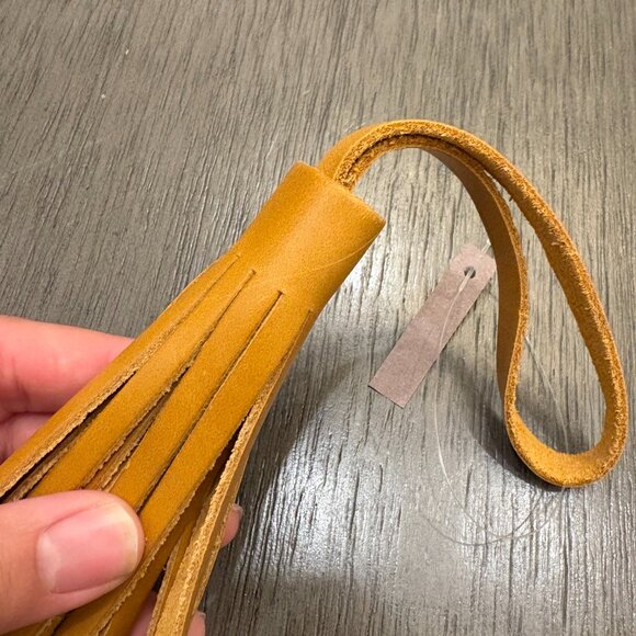 Portland Leather Goods Tassel - NEW! - Picture 4 of 4
